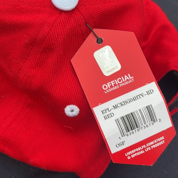 NWT Authentic Liverpool Red/White Adjustable Cap 22/23 - OSFA Brand LFC - Picture 5 of 9